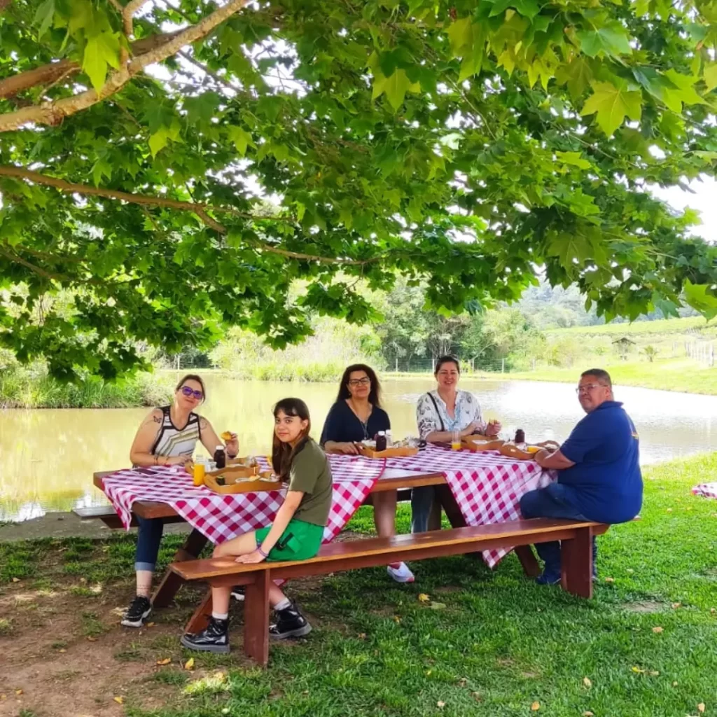 espaço para cafe colonial lago